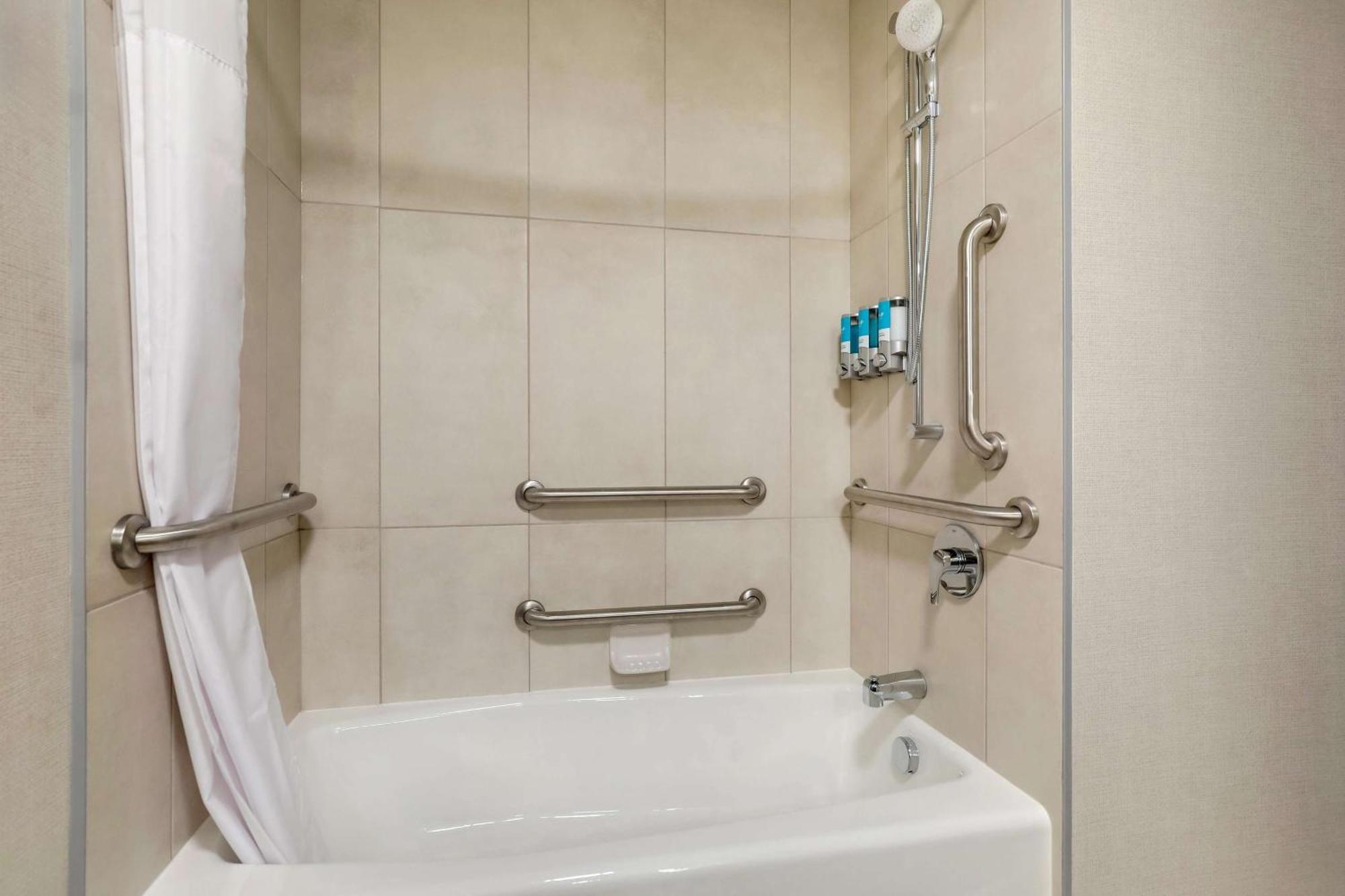 Drury Plaza Hotel Chattanooga Hamilton Place Esterno foto