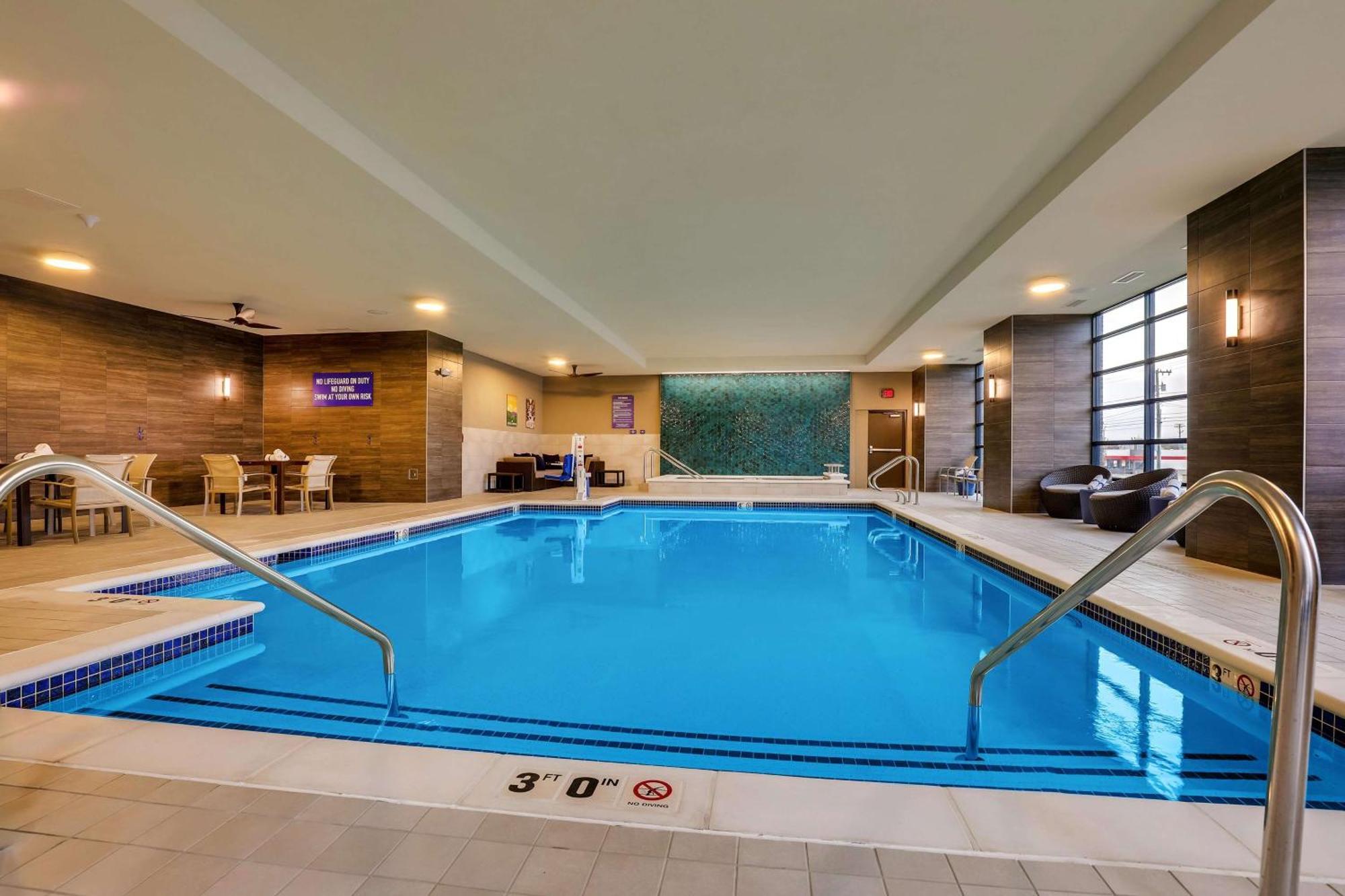 Drury Plaza Hotel Chattanooga Hamilton Place Esterno foto